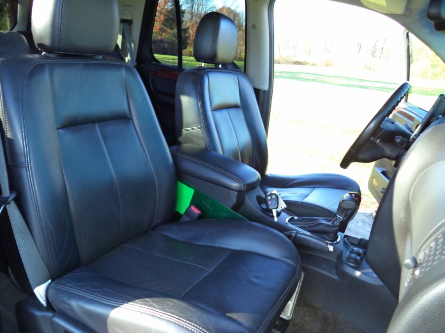 2006 Saab 9-7X 4dr AWD 5.3i, available for sale in Berlin, Connecticut | International Motorcars llc. Berlin, Connecticut 2006 Saab 9-7X 4dr AWD 5.3i, available for sale in Berlin, Connecticut | International Motorcars llc. Berlin, Connecticut