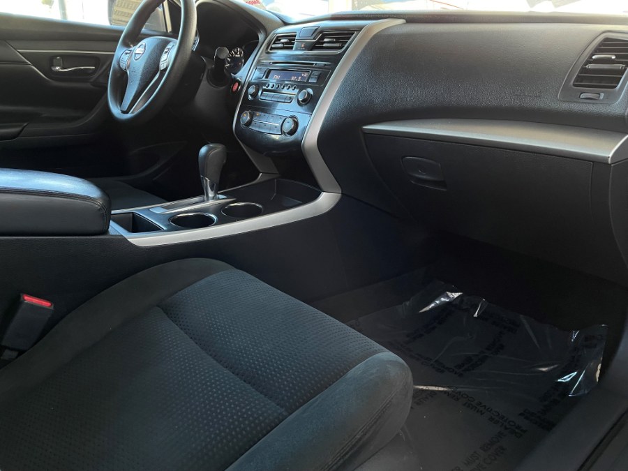 Used Nissan Altima 4dr Sdn I4 2.5 S 2015 | Green Light Auto. Corona, California Used Nissan Altima 4dr Sdn I4 2.5 S 2015 | Green Light Auto. Corona, California