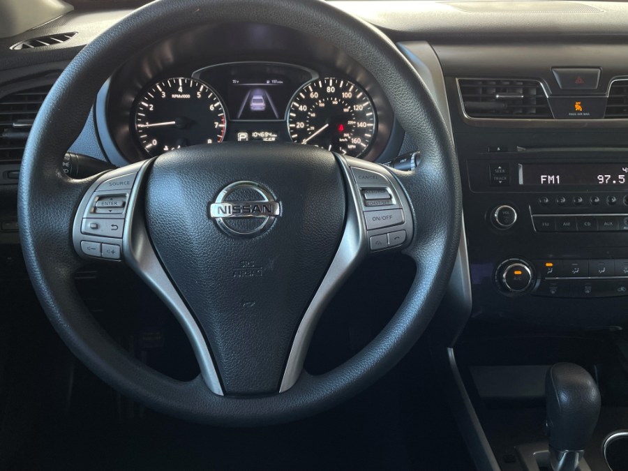 Used Nissan Altima 4dr Sdn I4 2.5 S 2015 | Green Light Auto. Corona, California Used Nissan Altima 4dr Sdn I4 2.5 S 2015 | Green Light Auto. Corona, California