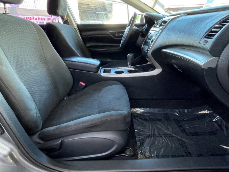 Used Nissan Altima 4dr Sdn I4 2.5 S 2015 | Green Light Auto. Corona, California Used Nissan Altima 4dr Sdn I4 2.5 S 2015 | Green Light Auto. Corona, California