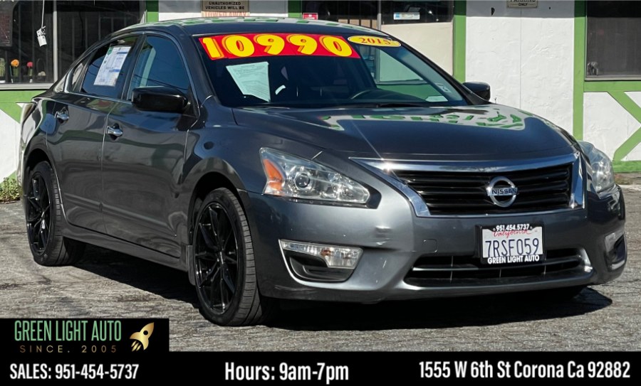 Used Nissan Altima 4dr Sdn I4 2.5 S 2015 | Green Light Auto. Corona, California Used Nissan Altima 4dr Sdn I4 2.5 S 2015 | Green Light Auto. Corona, California