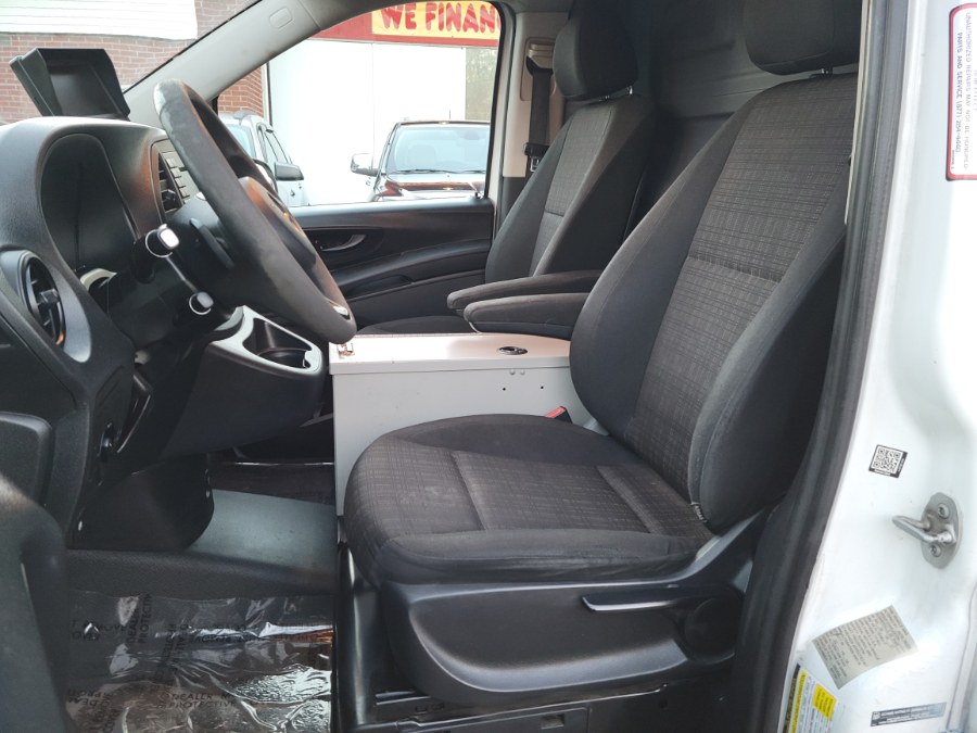 Used Mercedes-Benz Metris Cargo Van RWD 126" 2016 | Toro Auto. East Windsor, Connecticut Used Mercedes-Benz Metris Cargo Van RWD 126" 2016 | Toro Auto. East Windsor, Connecticut
