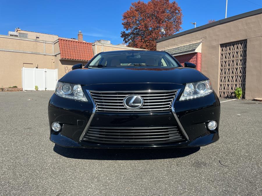 2013 Lexus ES 350 4dr Sdn, available for sale in Hartford, Connecticut | Lex Autos LLC. Hartford, Connecticut 2013 Lexus ES 350 4dr Sdn, available for sale in Hartford, Connecticut | Lex Autos LLC. Hartford, Connecticut