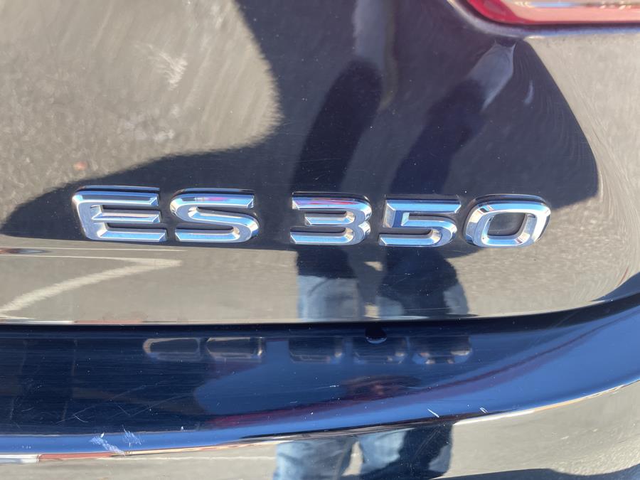 2013 Lexus ES 350 4dr Sdn, available for sale in Hartford, Connecticut | Lex Autos LLC. Hartford, Connecticut 2013 Lexus ES 350 4dr Sdn, available for sale in Hartford, Connecticut | Lex Autos LLC. Hartford, Connecticut