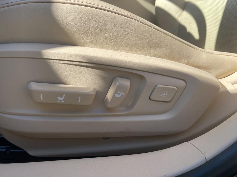 2013 Lexus ES 350 4dr Sdn, available for sale in Hartford, Connecticut | Lex Autos LLC. Hartford, Connecticut 2013 Lexus ES 350 4dr Sdn, available for sale in Hartford, Connecticut | Lex Autos LLC. Hartford, Connecticut