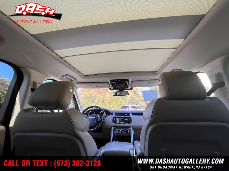 2016 Land Rover Range Rover Sport 4WD 4dr V6 HSE, available for sale in Newark, New Jersey | Dash Auto Gallery Inc.. Newark, New Jersey 2016 Land Rover Range Rover Sport 4WD 4dr V6 HSE, available for sale in Newark, New Jersey | Dash Auto Gallery Inc.. Newark, New Jersey