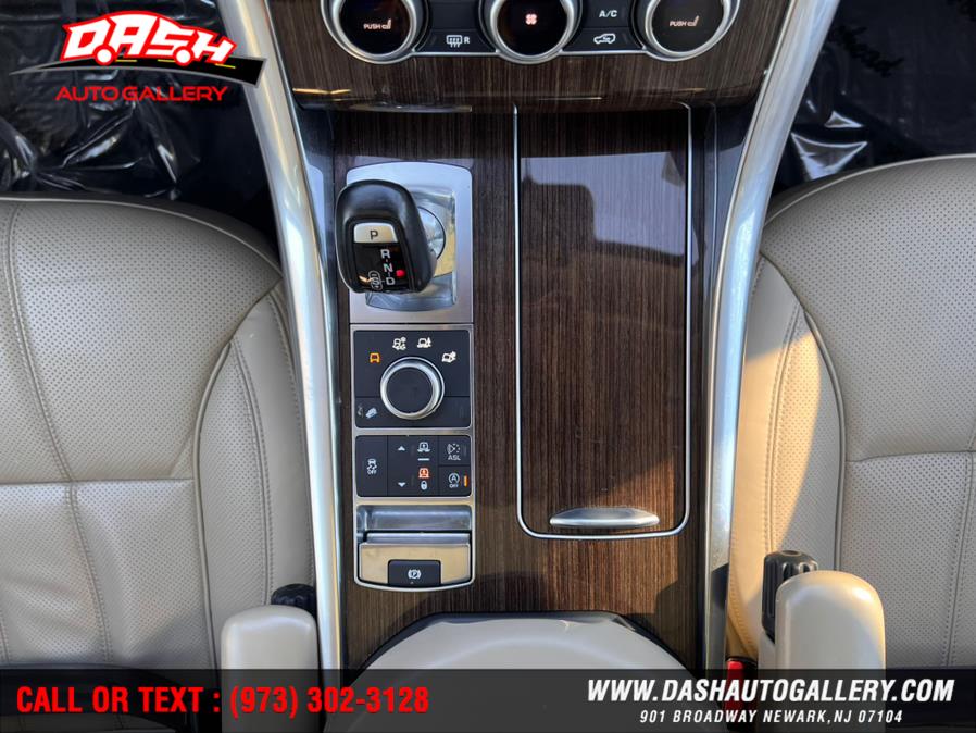 2016 Land Rover Range Rover Sport 4WD 4dr V6 HSE, available for sale in Newark, New Jersey | Dash Auto Gallery Inc.. Newark, New Jersey 2016 Land Rover Range Rover Sport 4WD 4dr V6 HSE, available for sale in Newark, New Jersey | Dash Auto Gallery Inc.. Newark, New Jersey