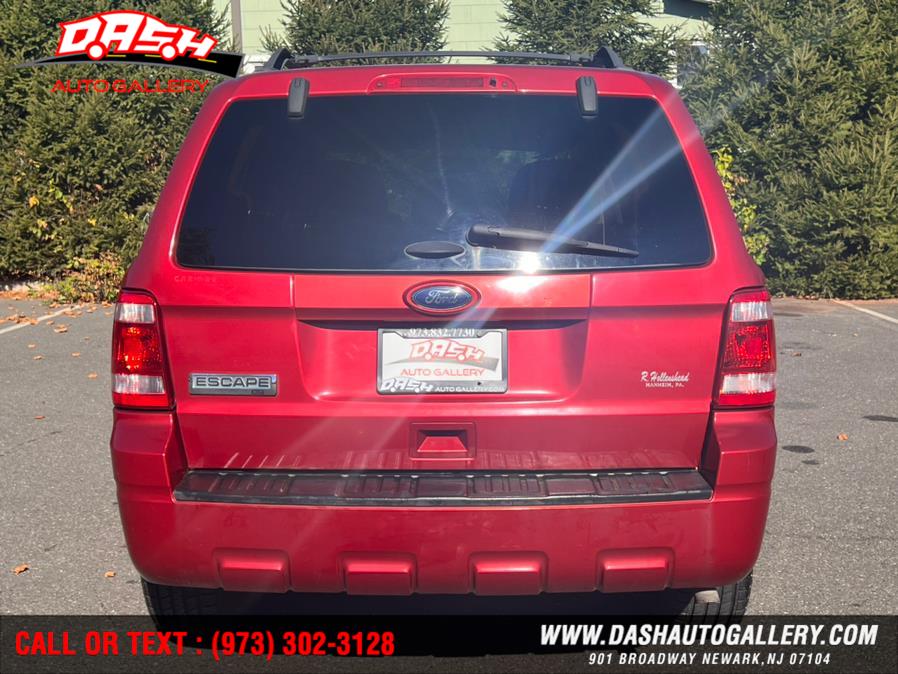 2012 Ford Escape FWD 4dr XLT, available for sale in Newark, New Jersey | Dash Auto Gallery Inc.. Newark, New Jersey 2012 Ford Escape FWD 4dr XLT, available for sale in Newark, New Jersey | Dash Auto Gallery Inc.. Newark, New Jersey