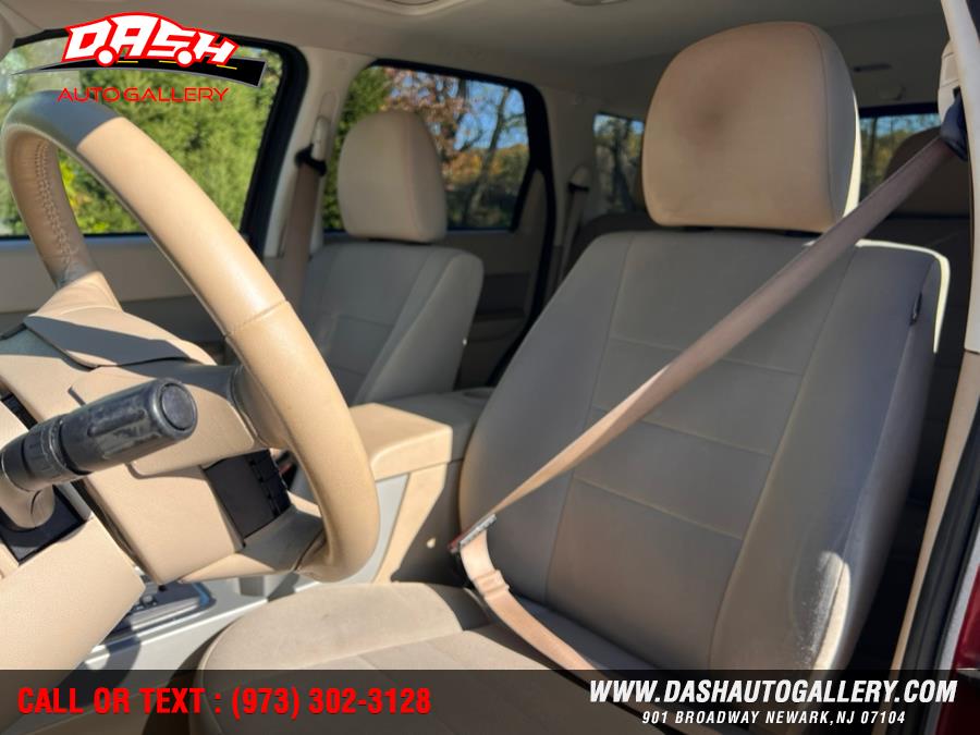 2012 Ford Escape FWD 4dr XLT, available for sale in Newark, New Jersey | Dash Auto Gallery Inc.. Newark, New Jersey 2012 Ford Escape FWD 4dr XLT, available for sale in Newark, New Jersey | Dash Auto Gallery Inc.. Newark, New Jersey
