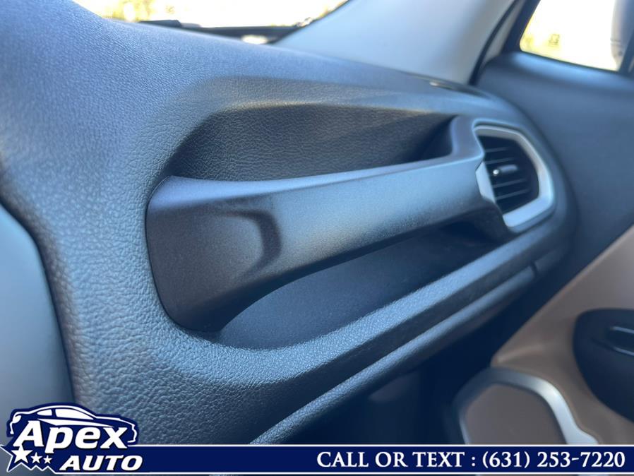 2016 Jeep Renegade 4WD 4dr Sport, available for sale in Selden, New York | Apex Auto. Selden, New York 2016 Jeep Renegade 4WD 4dr Sport, available for sale in Selden, New York | Apex Auto. Selden, New York
