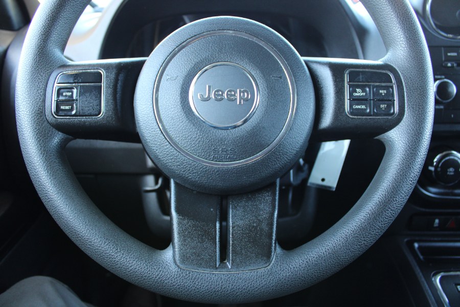 2015 Jeep Patriot 4WD 4dr Sport, available for sale in Plantsville, Connecticut | Auto House of Luxury. Plantsville, Connecticut 2015 Jeep Patriot 4WD 4dr Sport, available for sale in Plantsville, Connecticut | Auto House of Luxury. Plantsville, Connecticut