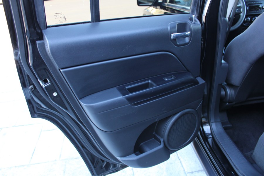 2015 Jeep Patriot 4WD 4dr Sport, available for sale in Plantsville, Connecticut | Auto House of Luxury. Plantsville, Connecticut 2015 Jeep Patriot 4WD 4dr Sport, available for sale in Plantsville, Connecticut | Auto House of Luxury. Plantsville, Connecticut