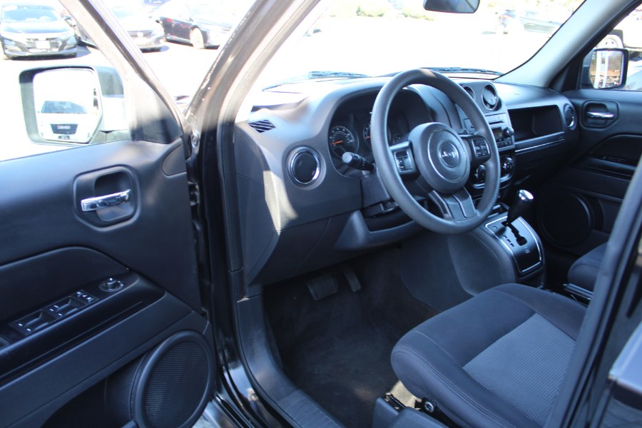 2015 Jeep Patriot 4WD 4dr Sport, available for sale in Plantsville, Connecticut | Auto House of Luxury. Plantsville, Connecticut 2015 Jeep Patriot 4WD 4dr Sport, available for sale in Plantsville, Connecticut | Auto House of Luxury. Plantsville, Connecticut