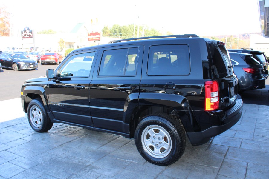 2015 Jeep Patriot 4WD 4dr Sport, available for sale in Plantsville, Connecticut | Auto House of Luxury. Plantsville, Connecticut 2015 Jeep Patriot 4WD 4dr Sport, available for sale in Plantsville, Connecticut | Auto House of Luxury. Plantsville, Connecticut
