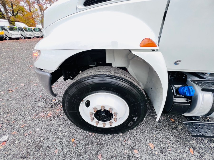 Used INTERNATIONAL 4300 26 FEET DRY BOX TRUCK + CUMMINS ENGINE + NO CDL 2019 | NJ Truck Spot. South Amboy, New Jersey Used INTERNATIONAL 4300 26 FEET DRY BOX TRUCK + CUMMINS ENGINE + NO CDL 2019 | NJ Truck Spot. South Amboy, New Jersey