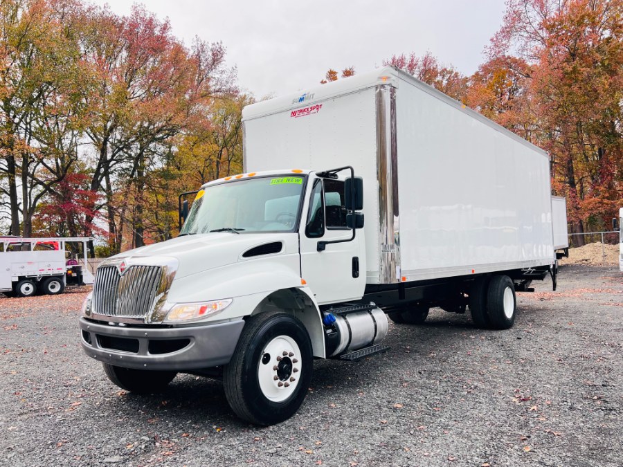 Used INTERNATIONAL 4300 26 FEET DRY BOX TRUCK + CUMMINS ENGINE + NO CDL 2019 | NJ Truck Spot. South Amboy, New Jersey Used INTERNATIONAL 4300 26 FEET DRY BOX TRUCK + CUMMINS ENGINE + NO CDL 2019 | NJ Truck Spot. South Amboy, New Jersey