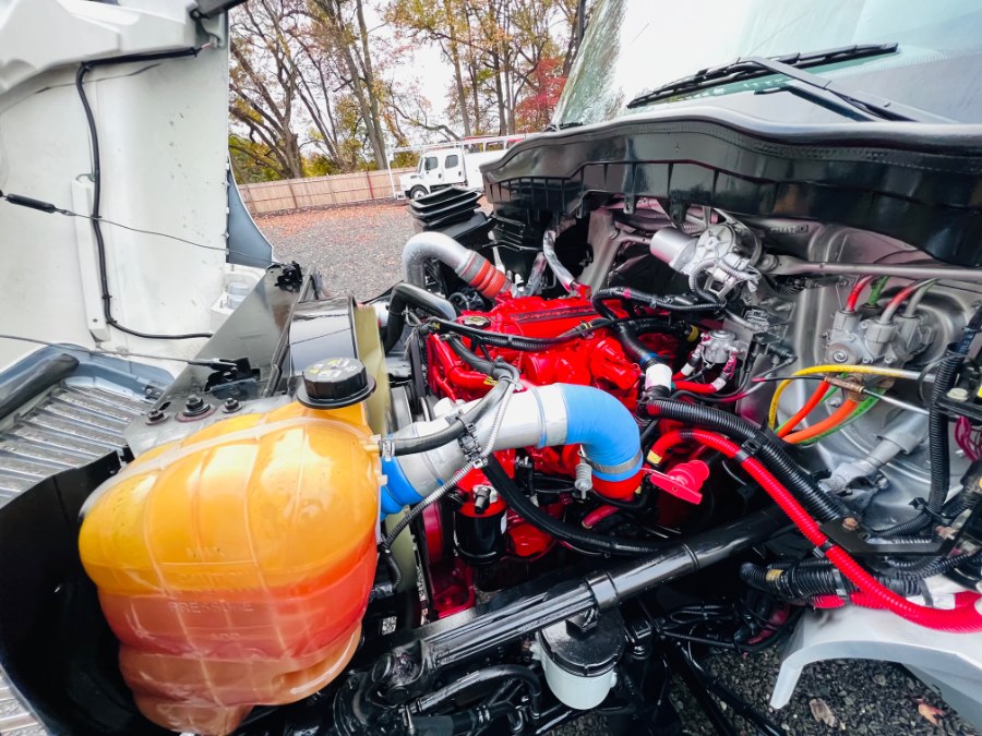 Used INTERNATIONAL 4300 26 FEET DRY BOX TRUCK + CUMMINS ENGINE + NO CDL 2019 | NJ Truck Spot. South Amboy, New Jersey Used INTERNATIONAL 4300 26 FEET DRY BOX TRUCK + CUMMINS ENGINE + NO CDL 2019 | NJ Truck Spot. South Amboy, New Jersey