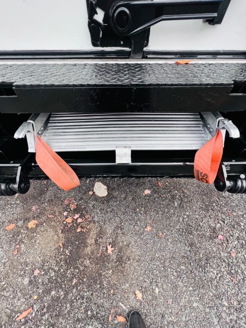 Used INTERNATIONAL 4300 26 FEET DRY BOX TRUCK + CUMMINS ENGINE + NO CDL 2019 | NJ Truck Spot. South Amboy, New Jersey Used INTERNATIONAL 4300 26 FEET DRY BOX TRUCK + CUMMINS ENGINE + NO CDL 2019 | NJ Truck Spot. South Amboy, New Jersey
