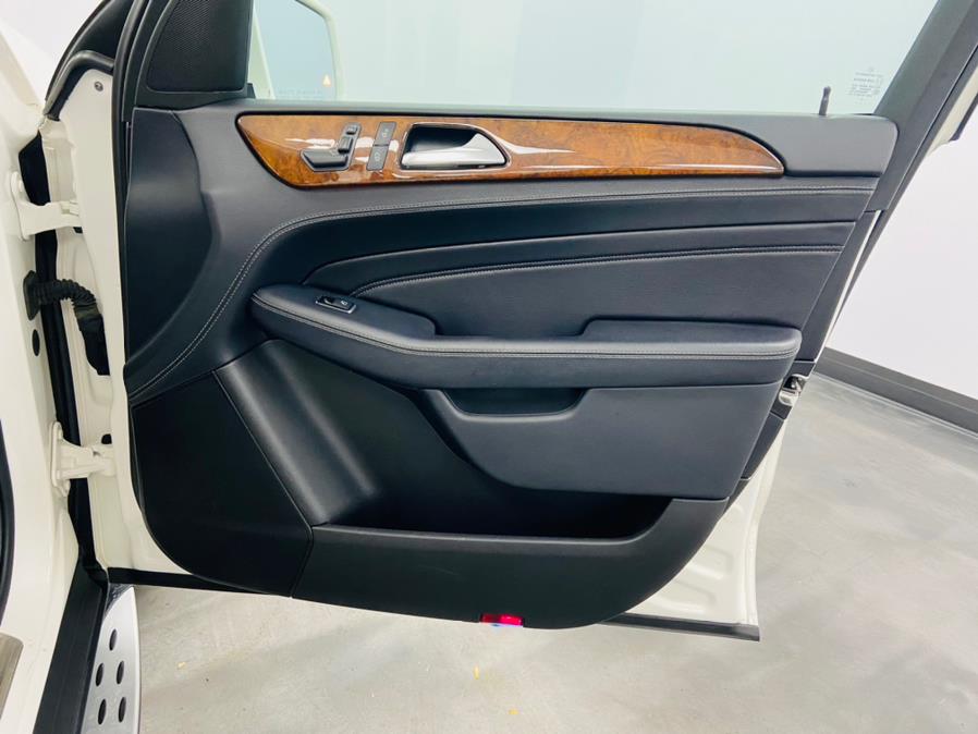 2013 Mercedes-Benz M-Class 4MATIC 4dr ML 550, available for sale in Linden, New Jersey | East Coast Auto Group. Linden, New Jersey 2013 Mercedes-Benz M-Class 4MATIC 4dr ML 550, available for sale in Linden, New Jersey | East Coast Auto Group. Linden, New Jersey