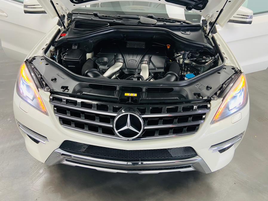 2013 Mercedes-Benz M-Class 4MATIC 4dr ML 550, available for sale in Linden, New Jersey | East Coast Auto Group. Linden, New Jersey 2013 Mercedes-Benz M-Class 4MATIC 4dr ML 550, available for sale in Linden, New Jersey | East Coast Auto Group. Linden, New Jersey