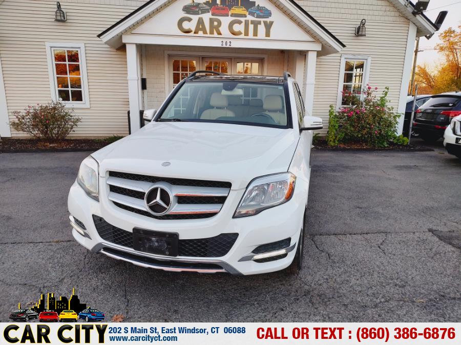 2013 Mercedes-Benz GLK-Class 4MATIC 4dr GLK350, available for sale in East Windsor, Connecticut | Car City LLC. East Windsor, Connecticut