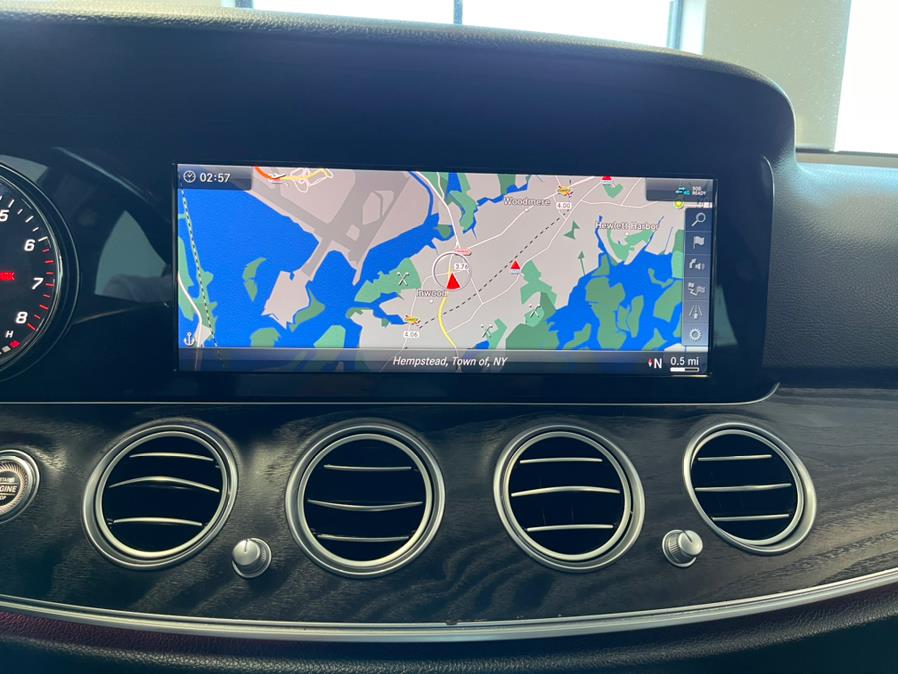 Used Mercedes-Benz E-Class E 300 RWD Sedan 2018 | 5 Towns Drive. Inwood, New York Used Mercedes-Benz E-Class E 300 RWD Sedan 2018 | 5 Towns Drive. Inwood, New York