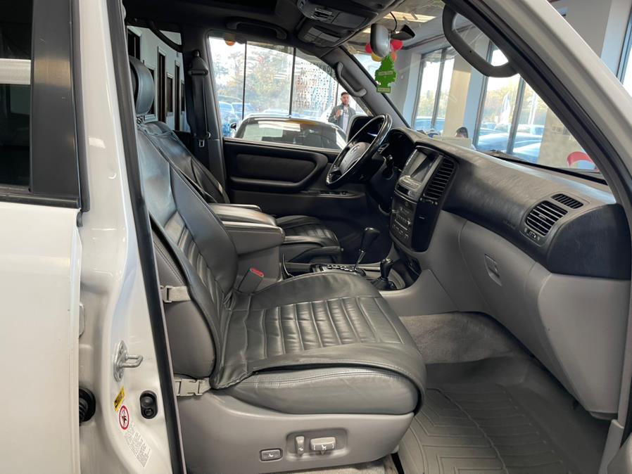 2005 Toyota Land Cruiser 4dr 4WD, available for sale in Inwood, New York | 5 Towns Drive. Inwood, New York 2005 Toyota Land Cruiser 4dr 4WD, available for sale in Inwood, New York | 5 Towns Drive. Inwood, New York