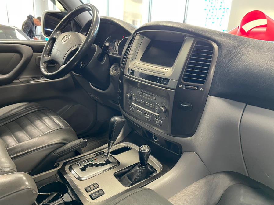 2005 Toyota Land Cruiser 4dr 4WD, available for sale in Inwood, New York | 5 Towns Drive. Inwood, New York 2005 Toyota Land Cruiser 4dr 4WD, available for sale in Inwood, New York | 5 Towns Drive. Inwood, New York