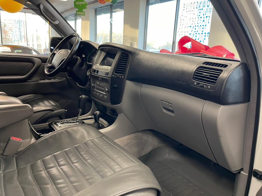 2005 Toyota Land Cruiser 4dr 4WD, available for sale in Inwood, New York | 5 Towns Drive. Inwood, New York 2005 Toyota Land Cruiser 4dr 4WD, available for sale in Inwood, New York | 5 Towns Drive. Inwood, New York