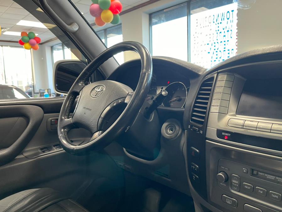 2005 Toyota Land Cruiser 4dr 4WD, available for sale in Inwood, New York | 5 Towns Drive. Inwood, New York 2005 Toyota Land Cruiser 4dr 4WD, available for sale in Inwood, New York | 5 Towns Drive. Inwood, New York