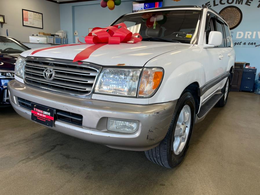 2005 Toyota Land Cruiser 4dr 4WD, available for sale in Inwood, New York | 5 Towns Drive. Inwood, New York 2005 Toyota Land Cruiser 4dr 4WD, available for sale in Inwood, New York | 5 Towns Drive. Inwood, New York