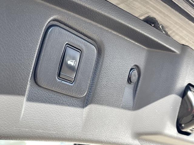 2015 Nissan Murano SL, available for sale in Brookfield, Connecticut | Blasius Federal Road. Brookfield, Connecticut 2015 Nissan Murano SL, available for sale in Brookfield, Connecticut | Blasius Federal Road. Brookfield, Connecticut