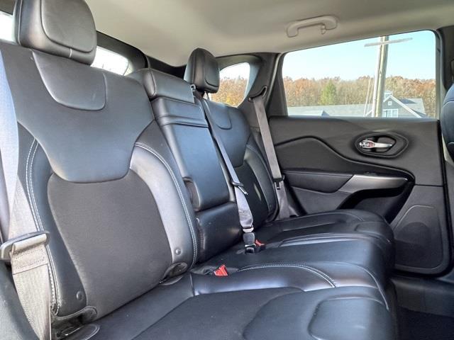 Used Jeep Cherokee Latitude Plus 2019 | Blasius Federal Road. Brookfield, Connecticut Used Jeep Cherokee Latitude Plus 2019 | Blasius Federal Road. Brookfield, Connecticut