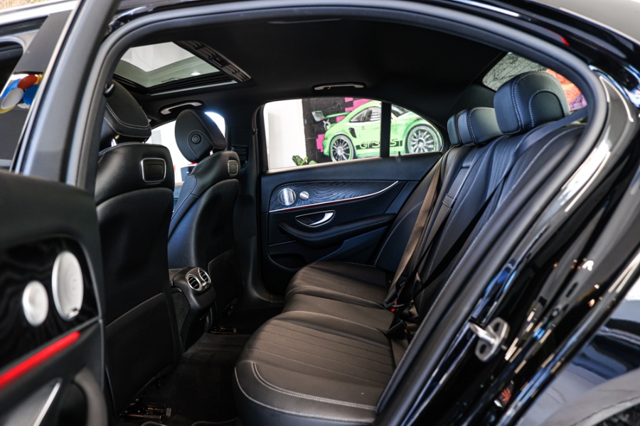 Used Mercedes-Benz E-Class E 300 4MATIC Sedan 2019 | 26 Motors Long Island. ELMONT, New York Used Mercedes-Benz E-Class E 300 4MATIC Sedan 2019 | 26 Motors Long Island. ELMONT, New York