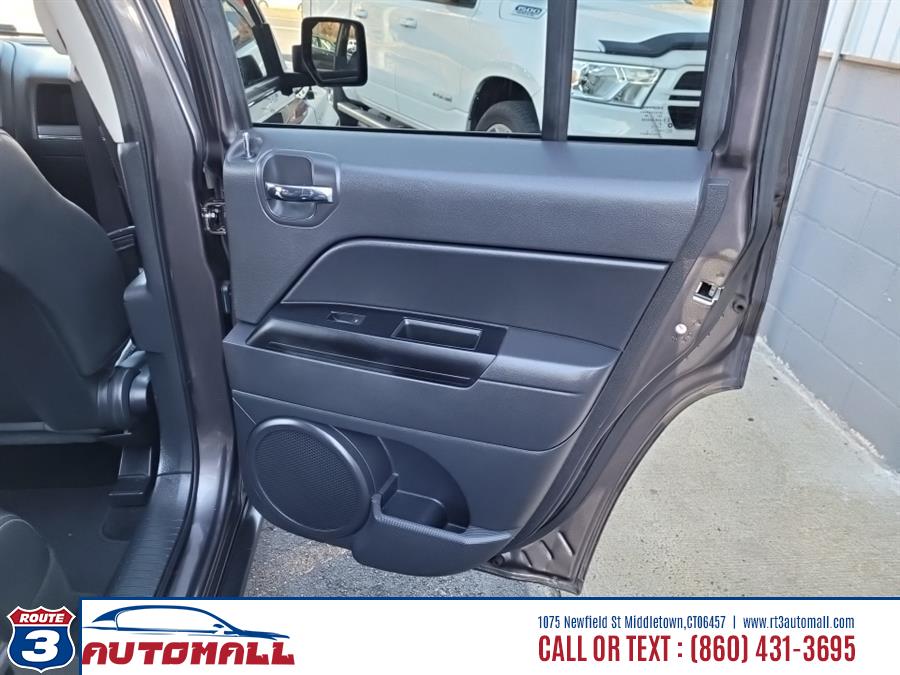 2015 Jeep Patriot 4WD 4dr High Altitude Edition, available for sale in Middletown, Connecticut | RT 3 AUTO MALL LLC. Middletown, Connecticut 2015 Jeep Patriot 4WD 4dr High Altitude Edition, available for sale in Middletown, Connecticut | RT 3 AUTO MALL LLC. Middletown, Connecticut