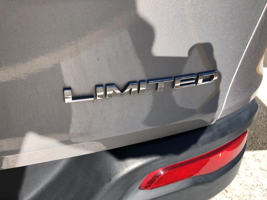 2016 Jeep Cherokee 4WD 4dr Limited, available for sale in Waterbury, Connecticut | National Auto Brokers, Inc.. Waterbury, Connecticut 2016 Jeep Cherokee 4WD 4dr Limited, available for sale in Waterbury, Connecticut | National Auto Brokers, Inc.. Waterbury, Connecticut