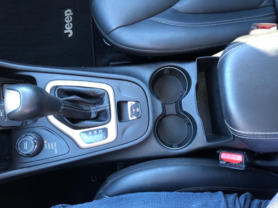 2016 Jeep Cherokee 4WD 4dr Limited, available for sale in Waterbury, Connecticut | National Auto Brokers, Inc.. Waterbury, Connecticut 2016 Jeep Cherokee 4WD 4dr Limited, available for sale in Waterbury, Connecticut | National Auto Brokers, Inc.. Waterbury, Connecticut
