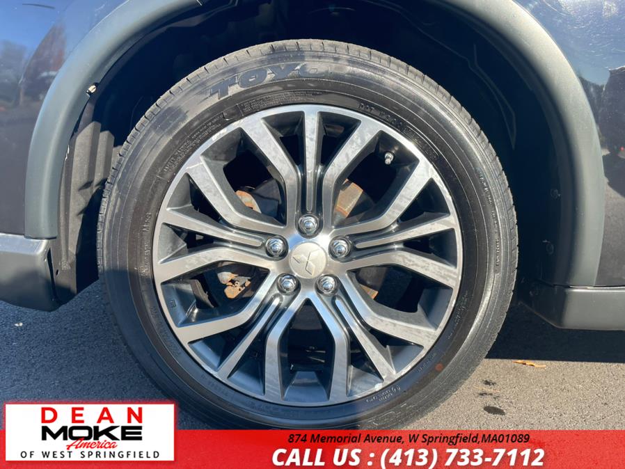 2016 Mitsubishi Outlander AWC 4dr GT, available for sale in W Springfield, Massachusetts | Dean Moke America of West Springfield. W Springfield, Massachusetts 2016 Mitsubishi Outlander AWC 4dr GT, available for sale in W Springfield, Massachusetts | Dean Moke America of West Springfield. W Springfield, Massachusetts