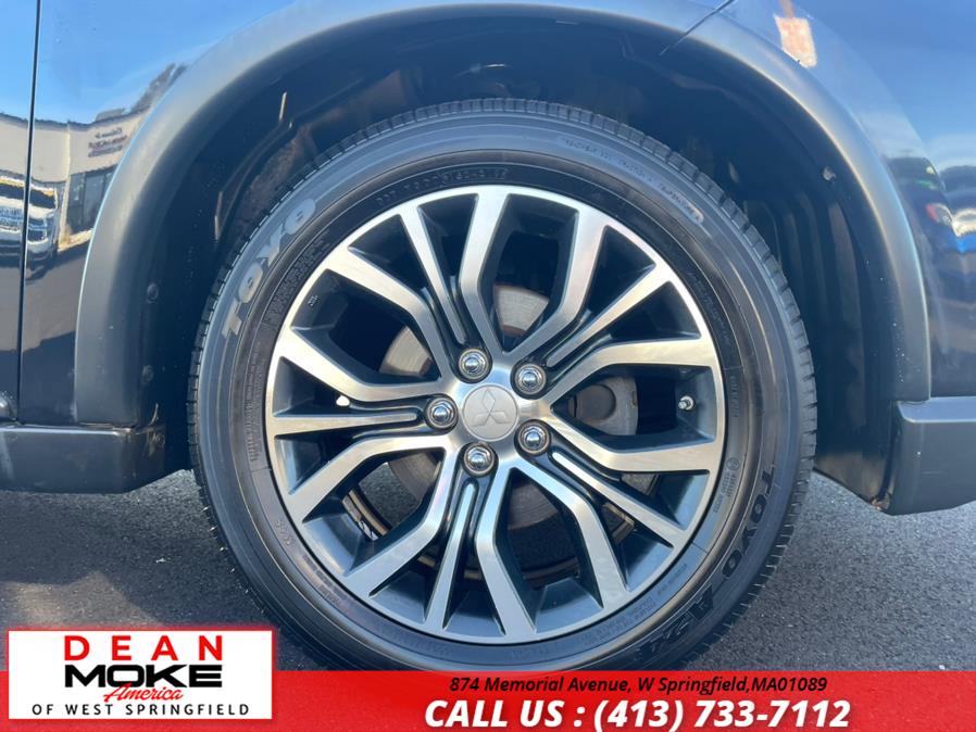 2016 Mitsubishi Outlander AWC 4dr GT, available for sale in W Springfield, Massachusetts | Dean Moke America of West Springfield. W Springfield, Massachusetts 2016 Mitsubishi Outlander AWC 4dr GT, available for sale in W Springfield, Massachusetts | Dean Moke America of West Springfield. W Springfield, Massachusetts