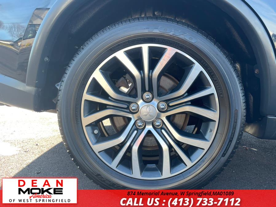 2016 Mitsubishi Outlander AWC 4dr GT, available for sale in W Springfield, Massachusetts | Dean Moke America of West Springfield. W Springfield, Massachusetts 2016 Mitsubishi Outlander AWC 4dr GT, available for sale in W Springfield, Massachusetts | Dean Moke America of West Springfield. W Springfield, Massachusetts