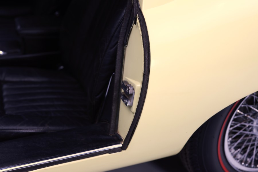 1965 Jaguar XKE 4.2, available for sale in North Salem, New York | Meccanic Shop North Inc. North Salem, New York 1965 Jaguar XKE 4.2, available for sale in North Salem, New York | Meccanic Shop North Inc. North Salem, New York