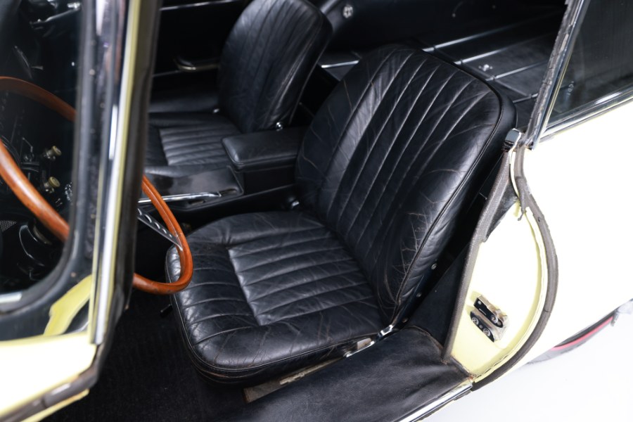 1965 Jaguar XKE 4.2, available for sale in North Salem, New York | Meccanic Shop North Inc. North Salem, New York 1965 Jaguar XKE 4.2, available for sale in North Salem, New York | Meccanic Shop North Inc. North Salem, New York