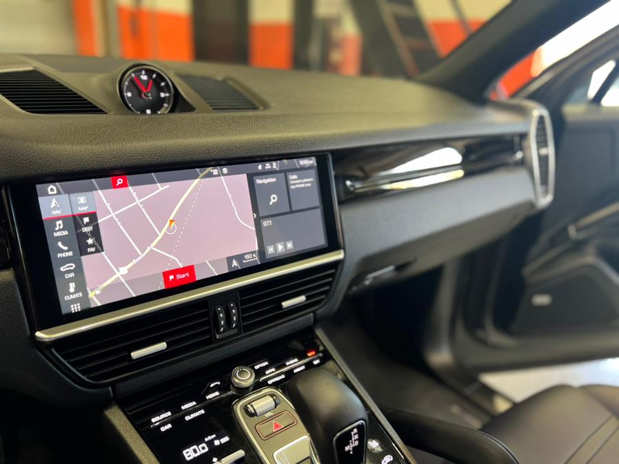 2019 Porsche Cayenne AWD, available for sale in Bronx, New York | Car Factory Inc.. Bronx, New York 2019 Porsche Cayenne AWD, available for sale in Bronx, New York | Car Factory Inc.. Bronx, New York