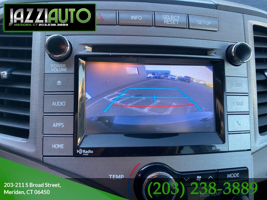 2015 Toyota Venza 4dr Wgn I4 AWD XLE (Natl), available for sale in Meriden, Connecticut | Jazzi Auto Sales LLC. Meriden, Connecticut 2015 Toyota Venza 4dr Wgn I4 AWD XLE (Natl), available for sale in Meriden, Connecticut | Jazzi Auto Sales LLC. Meriden, Connecticut