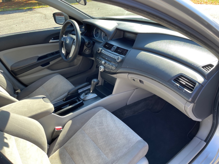 2010 Honda Accord Sdn 4dr I4 Auto LX, available for sale in Plainville, Connecticut | Farmington Auto Park LLC. Plainville, Connecticut 2010 Honda Accord Sdn 4dr I4 Auto LX, available for sale in Plainville, Connecticut | Farmington Auto Park LLC. Plainville, Connecticut