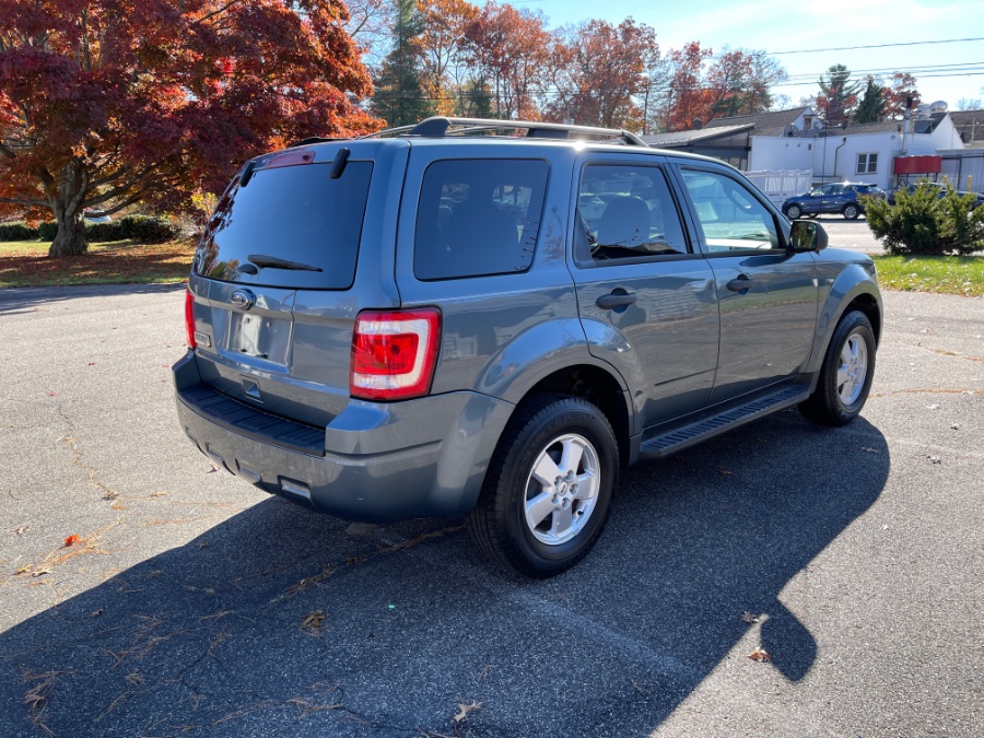 Used Ford Escape FWD 4dr XLT 2011 | Farmington Auto Park LLC. Plainville, Connecticut Used Ford Escape FWD 4dr XLT 2011 | Farmington Auto Park LLC. Plainville, Connecticut
