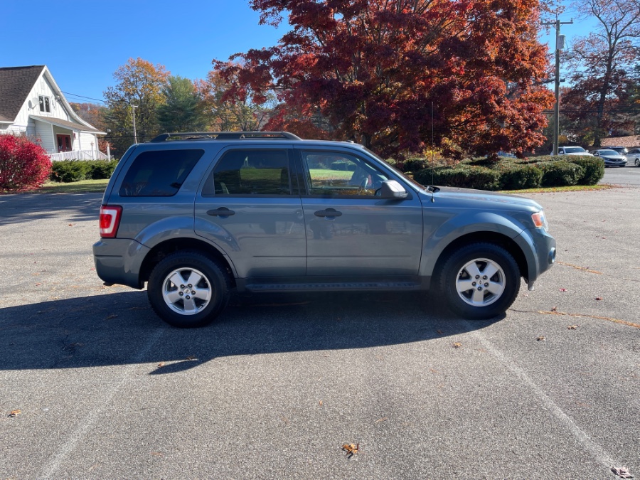 Used Ford Escape FWD 4dr XLT 2011 | Farmington Auto Park LLC. Plainville, Connecticut Used Ford Escape FWD 4dr XLT 2011 | Farmington Auto Park LLC. Plainville, Connecticut