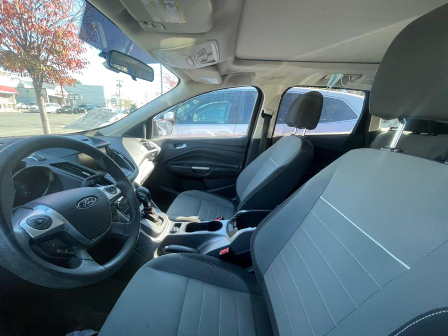 2013 Ford Escape 4WD 4dr SE, available for sale in Rosedale, New York | Sunrise Auto Sales. Rosedale, New York 2013 Ford Escape 4WD 4dr SE, available for sale in Rosedale, New York | Sunrise Auto Sales. Rosedale, New York