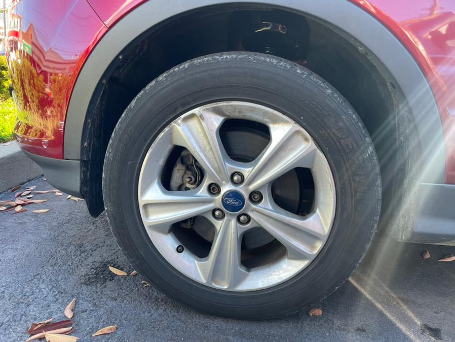 2013 Ford Escape 4WD 4dr SE, available for sale in Rosedale, New York | Sunrise Auto Sales. Rosedale, New York 2013 Ford Escape 4WD 4dr SE, available for sale in Rosedale, New York | Sunrise Auto Sales. Rosedale, New York