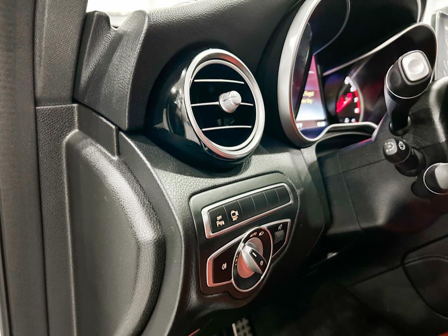 Used Mercedes-Benz GLC GLC 300 4MATIC Coupe 2019 | Luxury Motor Club. Franklin Square, New York Used Mercedes-Benz GLC GLC 300 4MATIC Coupe 2019 | Luxury Motor Club. Franklin Square, New York